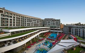 The Sense De Luxe Hotel